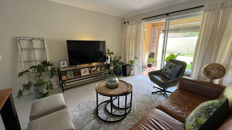 To Let 2 Bedroom Property for Rent in Century City Western Cape